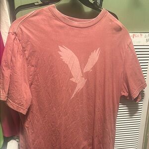 American Eagle super soft standard fit Pink Graphic T-Shirt great condition sz L